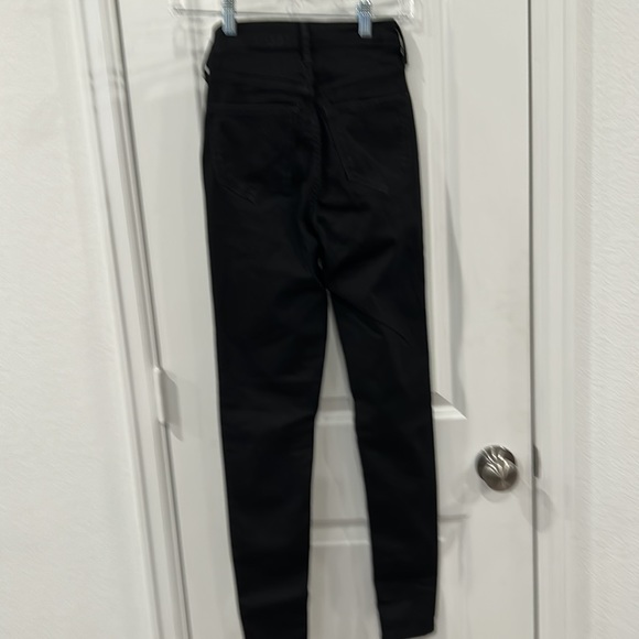 ❤️ 5/$20 NWOT Women’s Old Navy Extra High-Rise Rockstar Super Skinny Size 00-0 - Picture 2 of 6